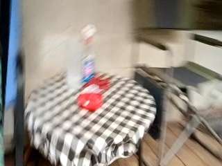  laura-graham chat room