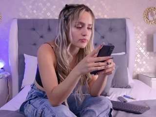 zoewillis live webcam show