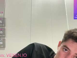 beautydicked Live Webcam on CamSoda