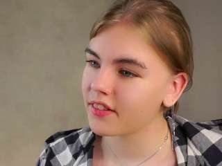 charisseruuska webcam