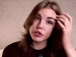 charisseruuska live webcam show
