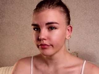 Melody live webcam show