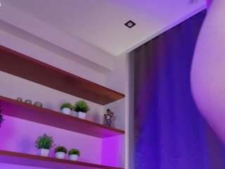AlyshaHermenau live webcam show