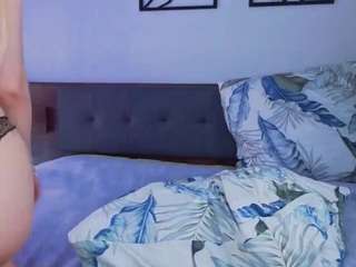 alyshahermenau Live Webcam on CamSoda