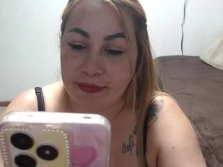annylm Live Webcam on CamSoda