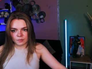 baby-hotte Live Webcam on CamSoda