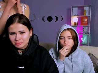 baby-hotte Live Webcam on CamSoda