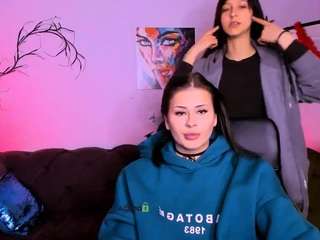 baby-hotte Live Webcam on CamSoda