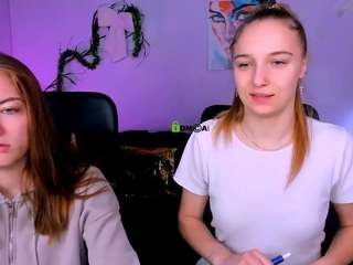 baby-hotte's CamSoda show and profile