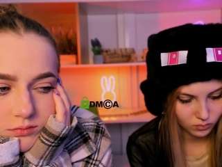 berry-vibe Live Webcam on {site_name}