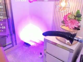 kiaraapolo's CamSoda show and profile