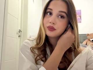 tamicakastel Live Webcam on CamSoda