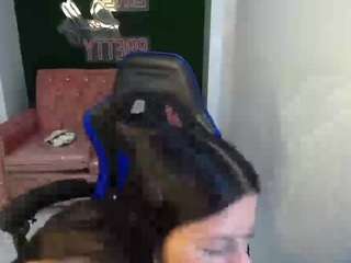 velvetvixen-t webcam model