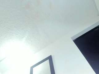 Agata-Wishx live webcam show