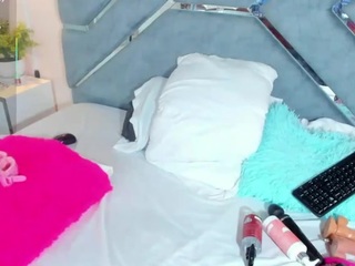 Alana La Latina