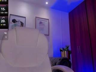 emma-connor Live Webcam on CamSoda