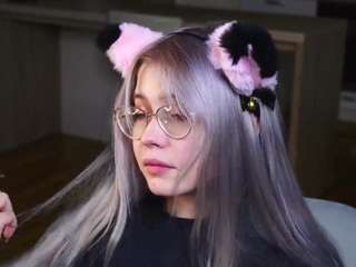 evelynnbartin Live Webcam on {site_name}