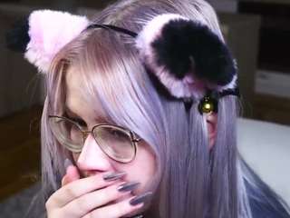 evelynnbartin Live Webcam on {site_name}