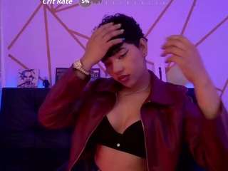 ise-lunny Live Webcam on CamSoda