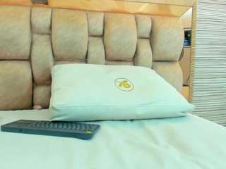 kathia-dumons Live Webcam on CamSoda