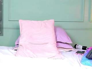 nahomyskym Live Webcam on CamSoda