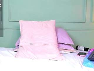 nahomyskym Live Webcam on CamSoda