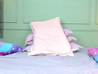 nahomyskym Live Webcam on {site_name}