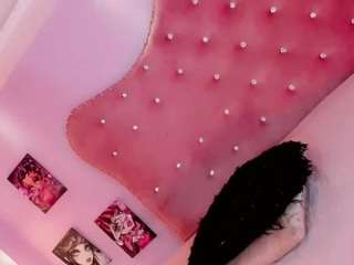 veroniica-mist webcam model