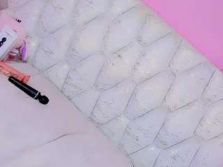 veroniica-mist live webcam show