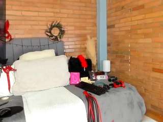 victoria-willde's live room