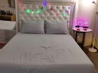 alice-on-fire Deep live webcam