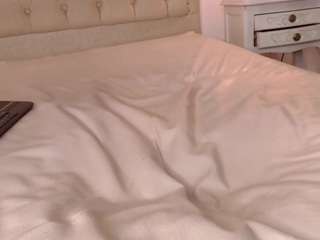 allypretty live webcam show