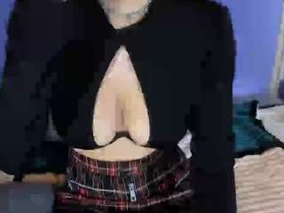 EmmaAndDarling live cam preview