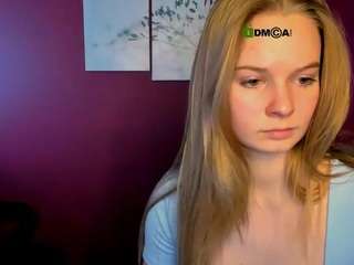 mia-starrr Live Webcam on {site_name}