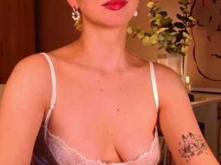  mynameloveeee chat room