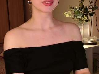 mynameloveeee webcam model