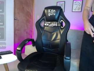 spikespiell Live Webcam on CamSoda