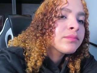 victoriadoomer - Live HD Webcam