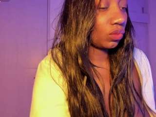 NaturalEbony live cam preview