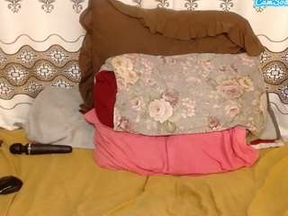 karishmab Toy live webcam