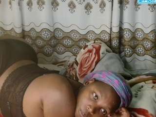 KarishmaB live webcam show