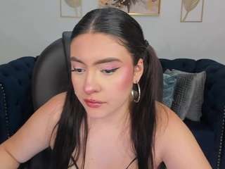 maya-vexx's CamSoda show and profile