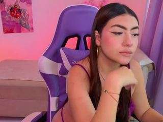 maya-vexx live webcam show