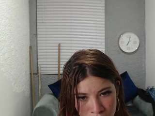  scarlet-redhead chat room