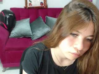 scarlet-redhead Live Webcam on CamSoda