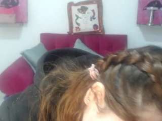 scarlet-redhead Live Webcam on CamSoda