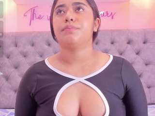 sophiia-77 Live Webcam on CamSoda