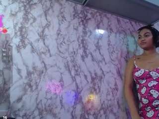 valeria-martinez... Live Webcam on CamSoda