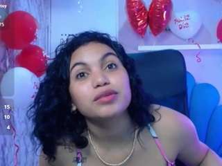 valeria-martinez... Live Webcam on CamSoda