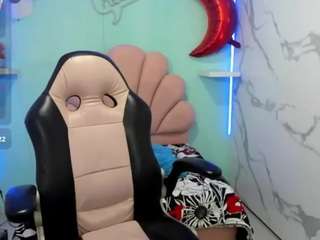 valeria-martinez... Live Webcam on CamSoda